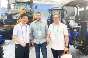 Produk Satin Bersinar di Pameran Dagang Guangzhou ke-135